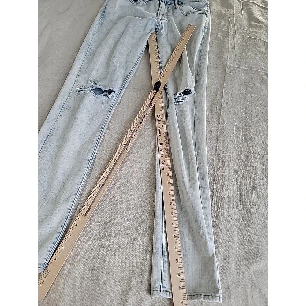 American Eagle Outfitters Jeans Mens 30x33 Skinny Extreme Flex‎ Distressed Blue